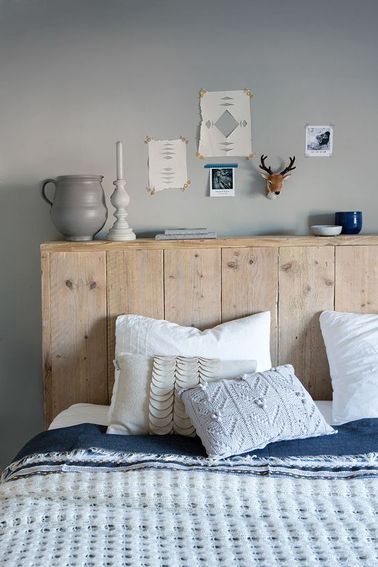 Customiser un lit en bois